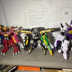 Power Rangers Dino Charge Bundle