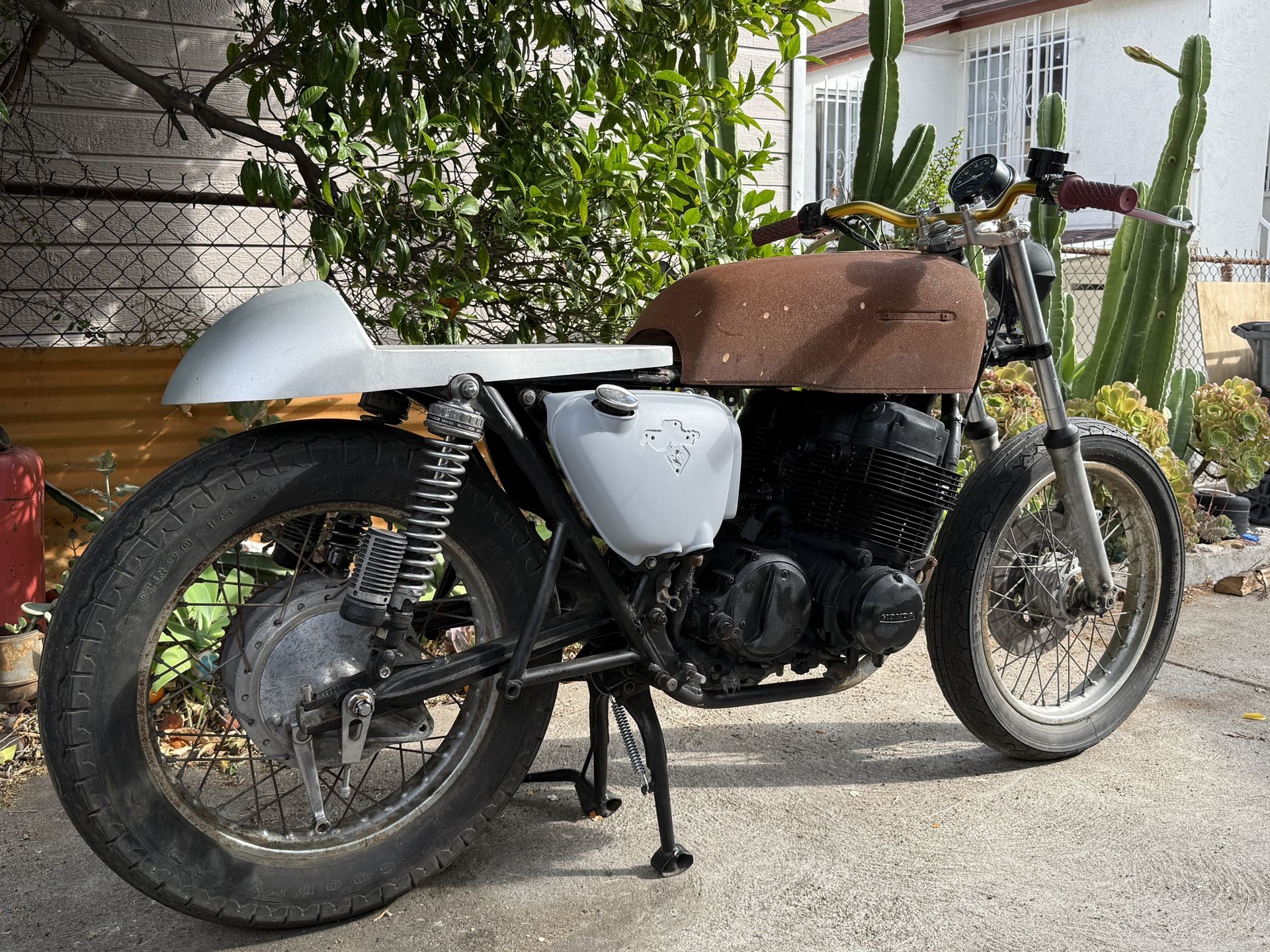 Honda cb750 Cafe Racer,  Parting Out