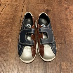 Bowling Shoes - Youth Size 1