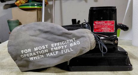 SEARS CRAFTSMAN PAD SANDER WITH DUAL MOTION (STRAIGHT LINE OR ORBITAL) AND DUST BAG