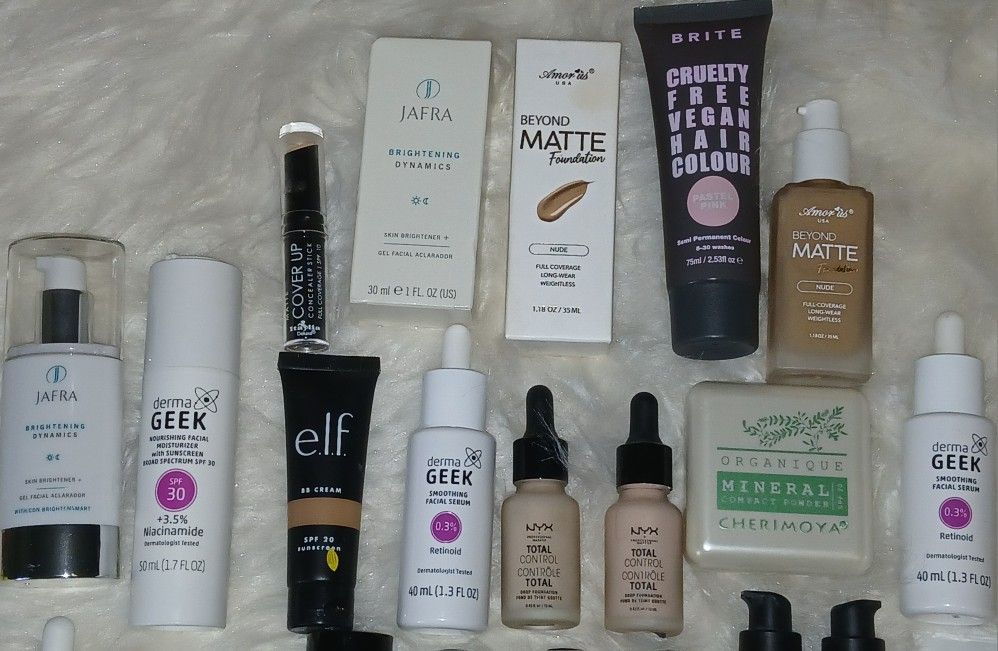 New makeup
& Face Cream 