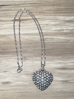 HOB 18K Two-Tone Heart Pendant & 18K White Gold Chain