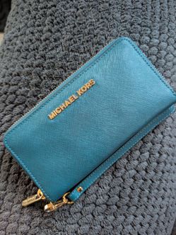 Michael Kors wallet