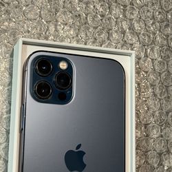 iPhone 12 PRO 256GB UNLOCKED Like New