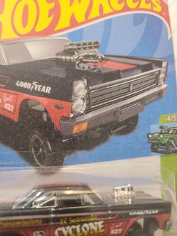 Hot Wheels 65 Mercury Comet Cyclone Super Treasure Hunt