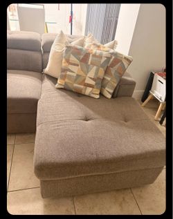 Brown Couch With Pull Out Ottoman