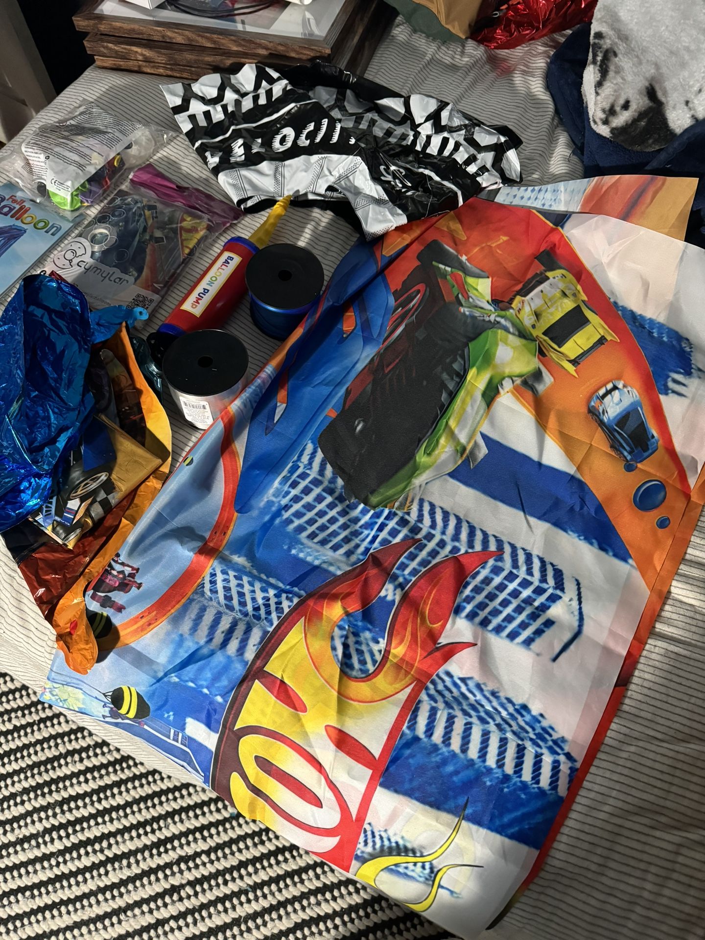 Party Supplies 