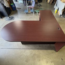Office Desk - Pennisula L Shape Desk
