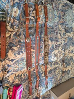 Wither straps