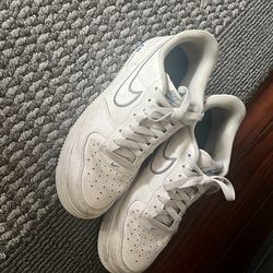 AF1