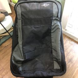 Suite Case/ Pull Out Handle, Wheels 