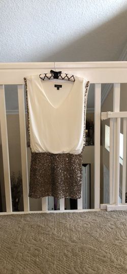 Bebe gold sequin dress Size XS