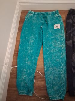 Jordan PANTS SIZE LARGE 