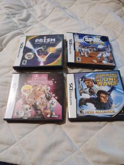 Nintendo DS Game Lot of 4 – Star Wars Barbie Space Camp Prism – Complete