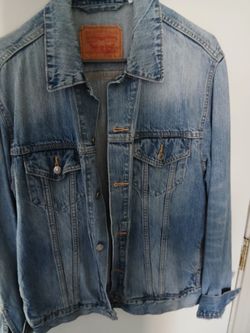 Levis jean jacket
