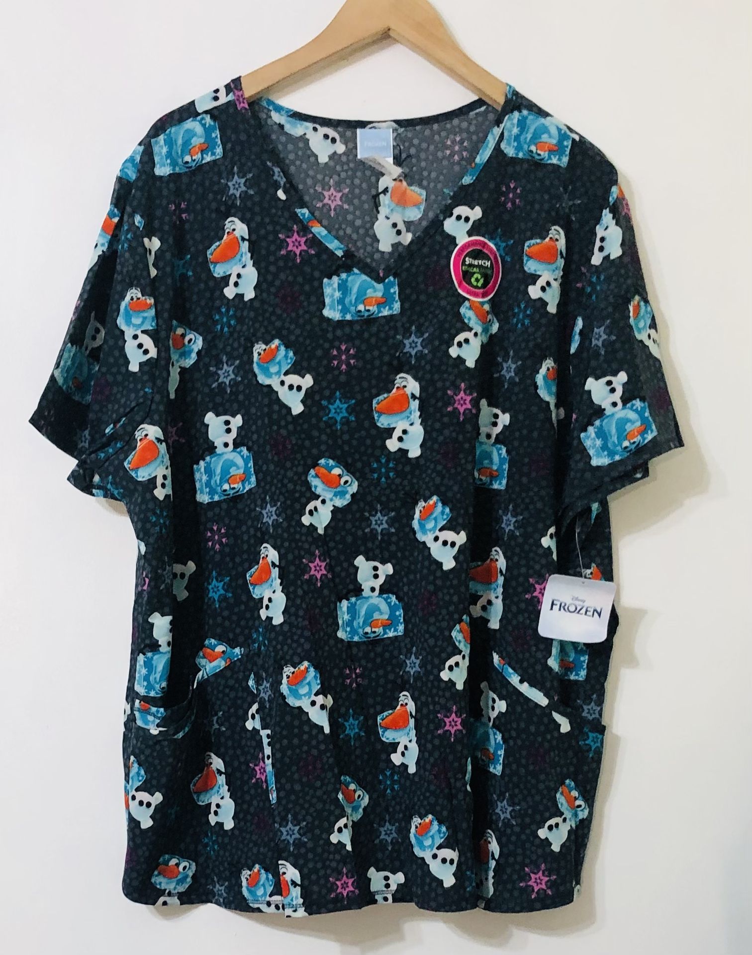 Disney Frozen Scrub Snowman’s Olaf V-neck two front double pockets .3XL