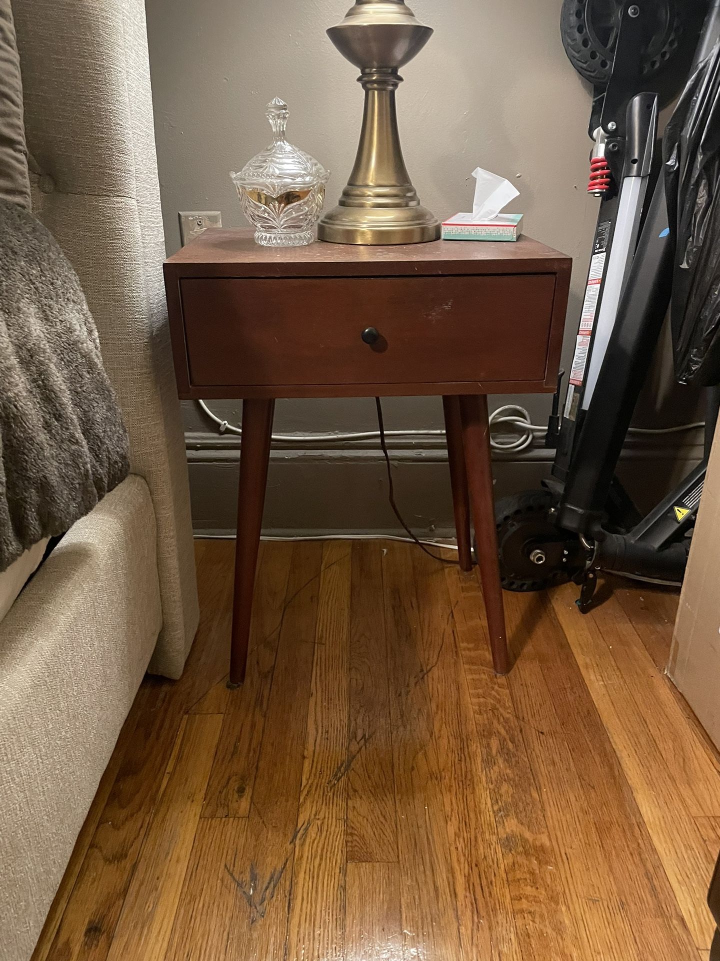 2 End Tables