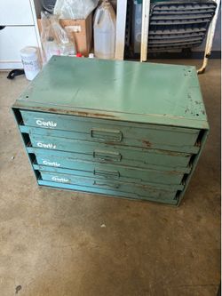Vintage Curtis nut and bolt organizer