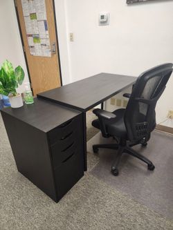 Work Station