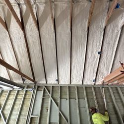 Sprayfoam