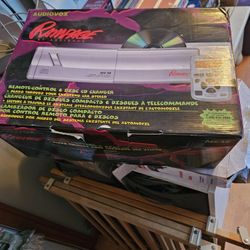6 Cd Player With Remote New In Box