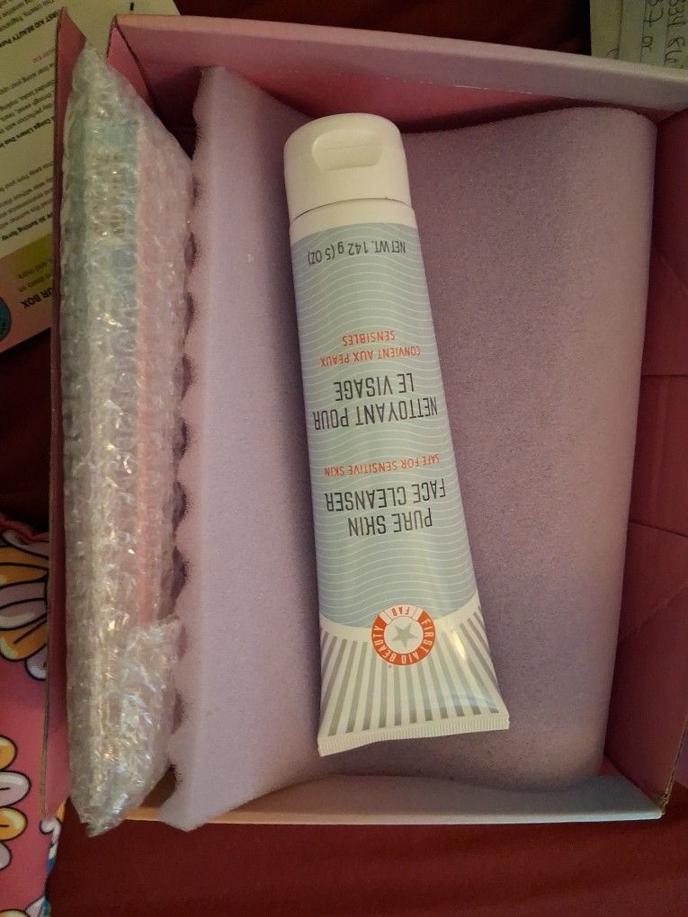 Pure Skin Facial Cleanser