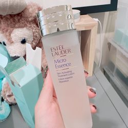 Estée Lauder Micro Essence Skin Activating Treatment Lotion/NWB