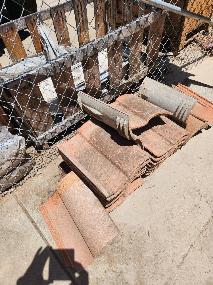 Free Items For Pick Up