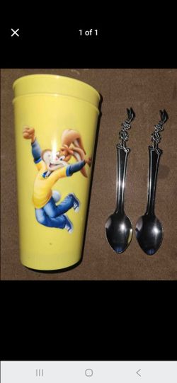 Bugs Bunny Plastic Cup and Spoon Set