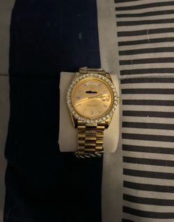 Diamond bezel watch
