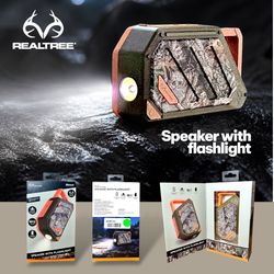 Realtree Bluetooth Rechargeable Water Resistant 10-hour-play Speaker with Flashlight 
