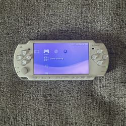 PSP 2000 White 
