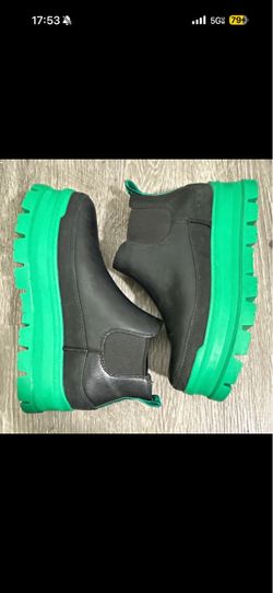 Black UGG Platform Chelsea Boots Green Sole