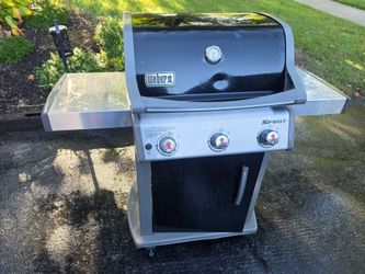 Weber Spirit 3-Burner Gas Grill