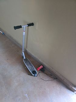 Razor Electric Scooter with Charger