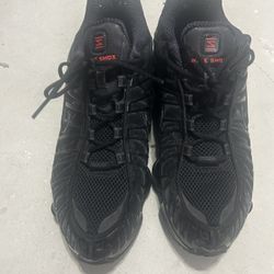 Black Nike Shox Tl