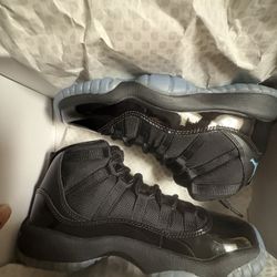 Jordan Gamma 11’s , Size 4.7 