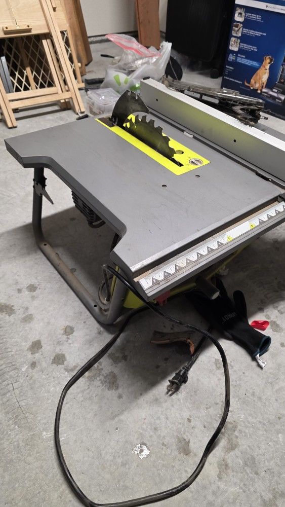 Table Saw Ryobi