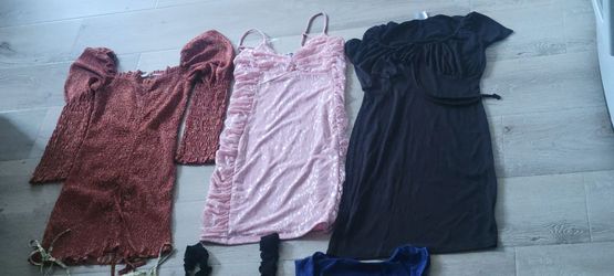 Bundle Clothes Size S M