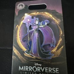 Disney Mirrorverse Maleficent Limited Release Trading Pin