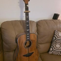 Keith Urban Acoustic Electric Guitar With Soft Case