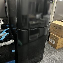 Lg Black Top Freezer Refrigerator Open Box