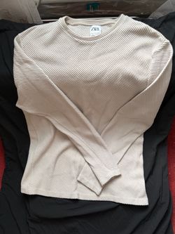Zara Men cream ribbed knit long sleeve top