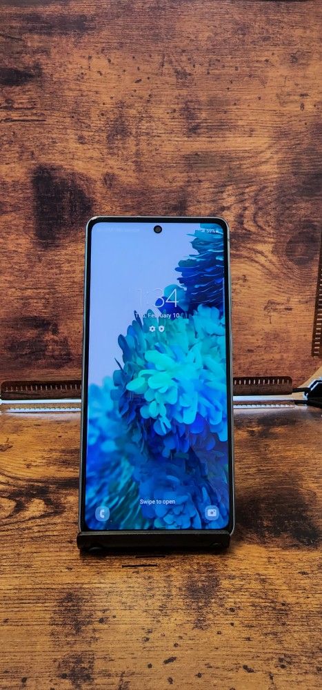 Samsung Galaxy S20 FE 5G Unlocked 128gb