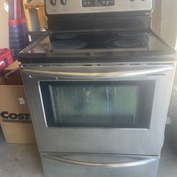 Frigidaire Electric Oven 