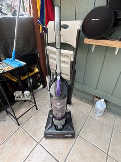 vacuum cleaner