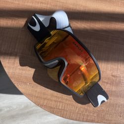 Oakley Snow Googles