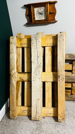 Pallets-FREEEEEEE