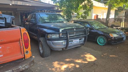2000 Dodge Ram 1500