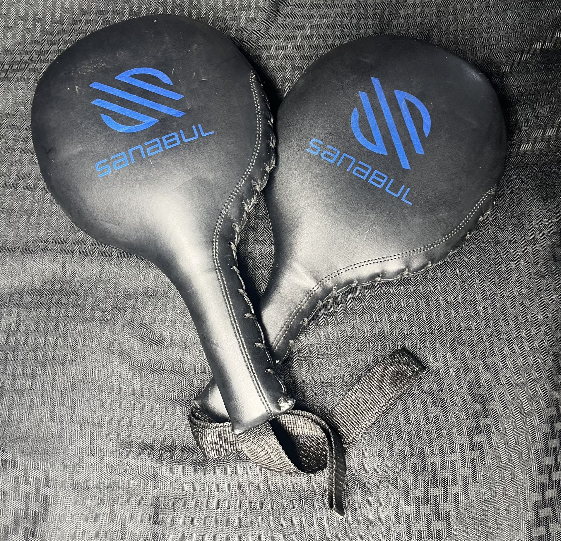 Sanabul Essential Boxing and Striking Punch Paddles